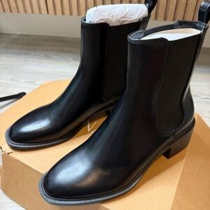 Sleek Black Heeled Ankle Boots